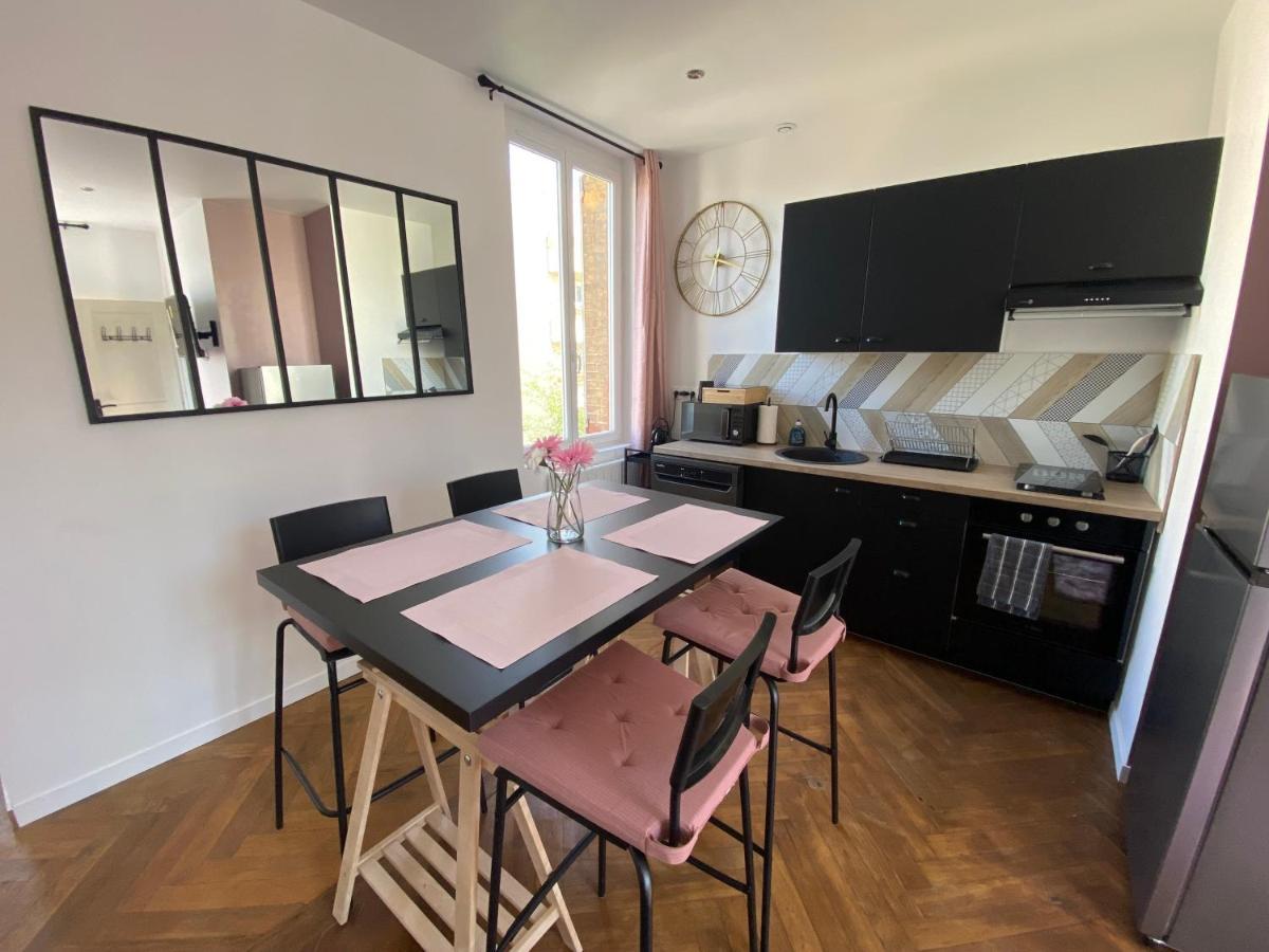 Ferienwohnung Pink Cosy Louviers Exterior foto