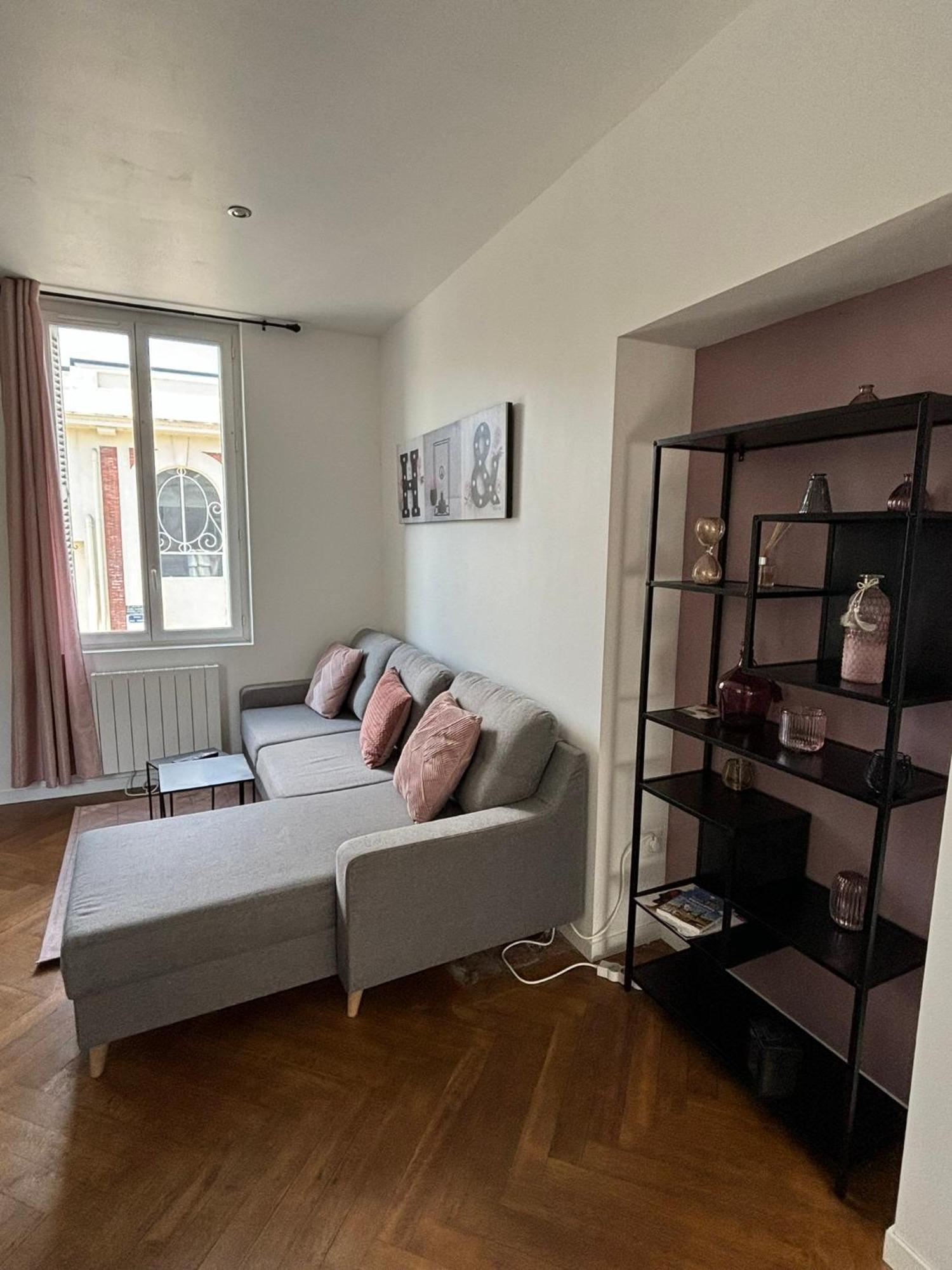 Ferienwohnung Pink Cosy Louviers Exterior foto