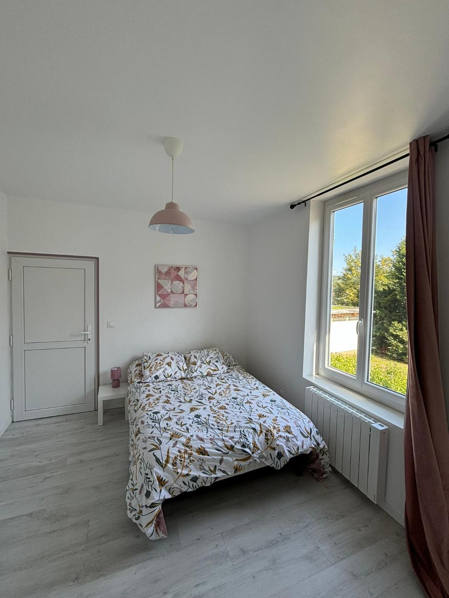 Ferienwohnung Pink Cosy Louviers Exterior foto